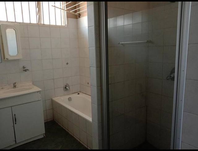 2 BEDROOM PROPERTY TO RENT IN SUNNYSIDE